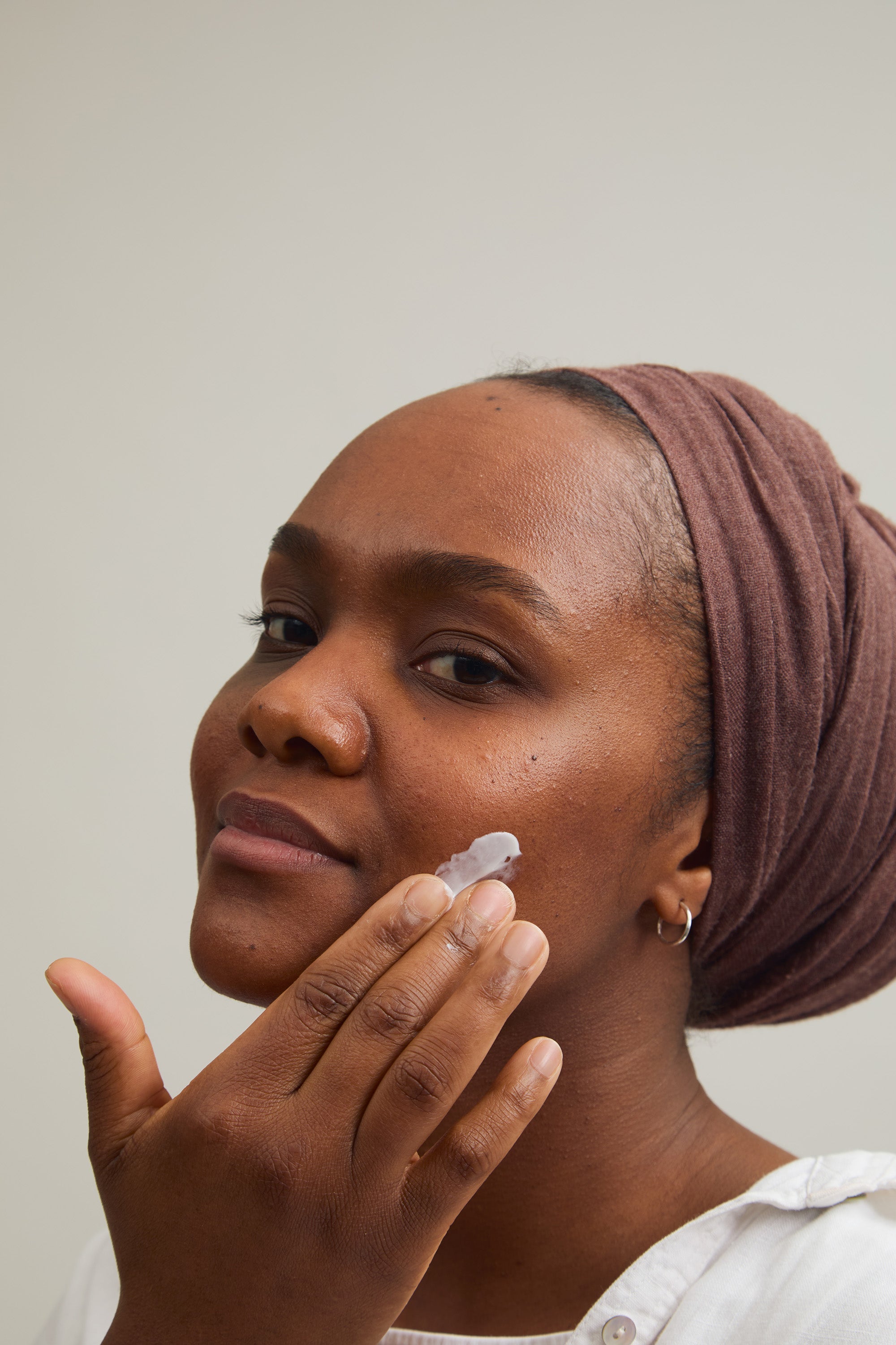 Top 5 Ingredients That Actually Support Skin Barrier Health