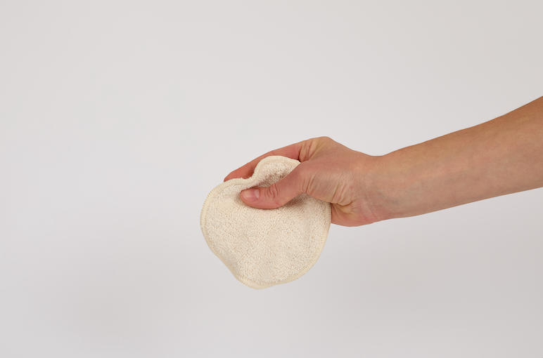 Set of 3 bamboo reusable cleansing pads